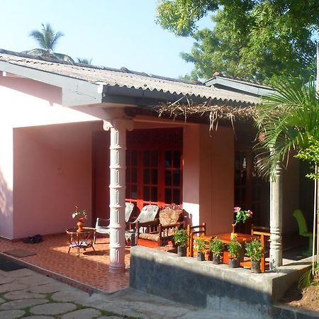 Thisal Guest House Polonnaruwa Εξωτερικό φωτογραφία